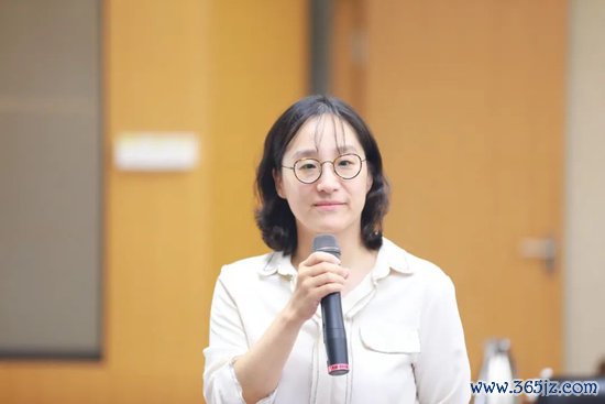 经济日报记者